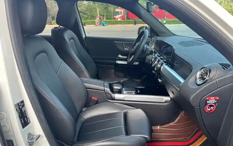 Mercedes-Benz GLB, 2022 год, 2 380 000 рублей, 5 фотография