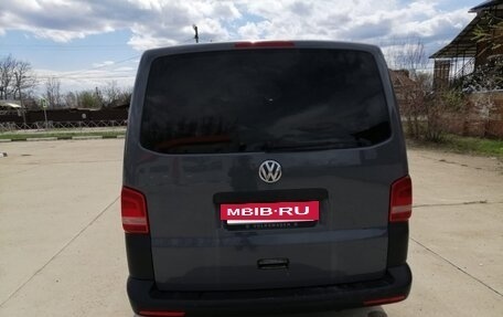 Volkswagen Caravelle T5, 2013 год, 1 500 000 рублей, 2 фотография