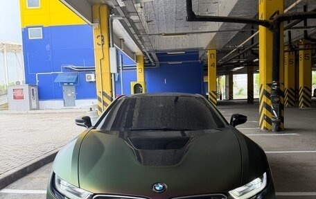 BMW i8 I рестайлинг, 2015 год, 6 700 000 рублей, 2 фотография