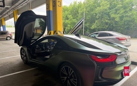 BMW i8 I рестайлинг, 2015 год, 6 700 000 рублей, 11 фотография