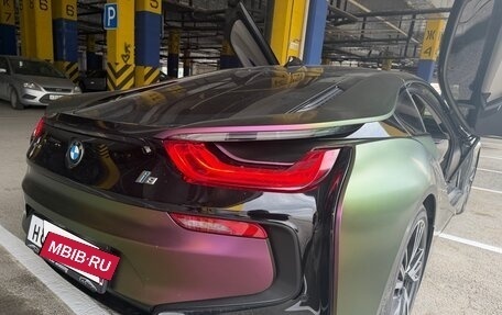 BMW i8 I рестайлинг, 2015 год, 6 700 000 рублей, 14 фотография