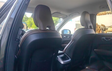 Volvo XC60 II, 2018 год, 2 850 000 рублей, 11 фотография