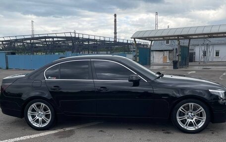BMW 5 серия, 2003 год, 1 350 000 рублей, 9 фотография