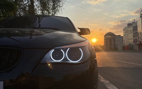 BMW 5 серия, 2003 год, 1 350 000 рублей, 3 фотография