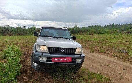 Toyota Land Cruiser Prado 90 рестайлинг, 2002 год, 2 000 000 рублей, 4 фотография