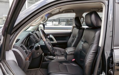 Toyota Land Cruiser 200, 2012 год, 3 195 000 рублей, 11 фотография