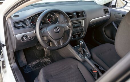 Volkswagen Jetta VI, 2015 год, 1 095 000 рублей, 13 фотография