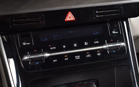 KIA Carnival, 2021 год, 3 750 000 рублей, 13 фотография