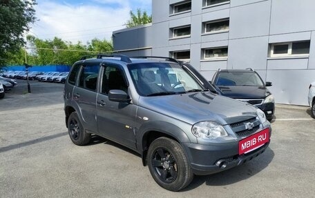 Chevrolet Niva I рестайлинг, 2016 год, 659 000 рублей, 3 фотография