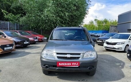 Chevrolet Niva I рестайлинг, 2016 год, 659 000 рублей, 2 фотография