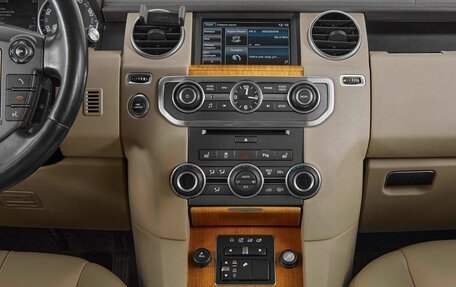 Land Rover Discovery IV, 2014 год, 2 216 000 рублей, 18 фотография