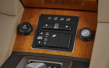Land Rover Discovery IV, 2014 год, 2 216 000 рублей, 22 фотография