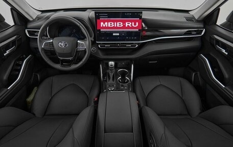 Toyota Highlander, 2025 год, 5 800 000 рублей, 9 фотография