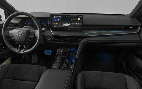Toyota Camry, 2025 год, 4 500 000 рублей, 10 фотография