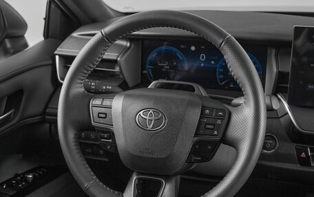 Toyota Camry, 2025 год, 4 500 000 рублей, 11 фотография