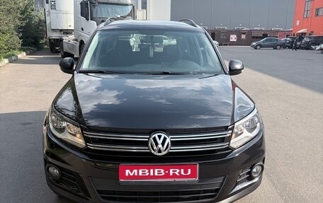 Volkswagen Tiguan I, 2012 год, 1 000 000 рублей, 1 фотография