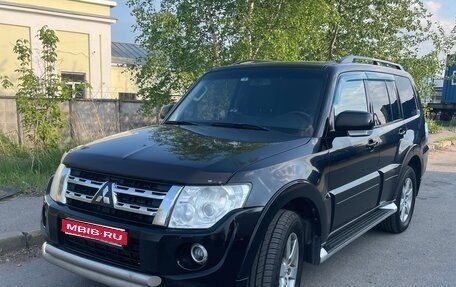 Mitsubishi Pajero IV, 2014 год, 2 600 000 рублей, 1 фотография
