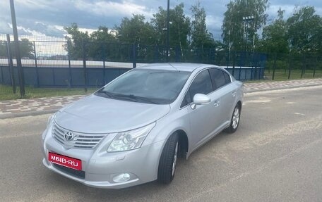 Toyota Avensis III рестайлинг, 2011 год, 1 430 000 рублей, 1 фотография