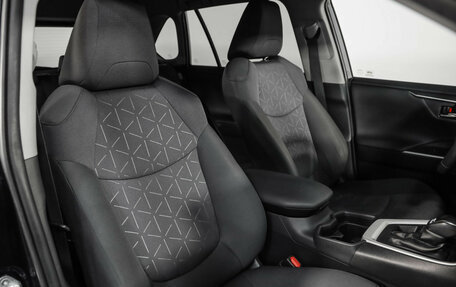 Toyota RAV4, 2020 год, 2 899 000 рублей, 23 фотография