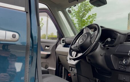 Toyota Roomy I, 2019 год, 895 500 рублей, 2 фотография