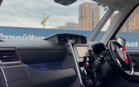 Toyota Roomy I, 2019 год, 895 500 рублей, 5 фотография