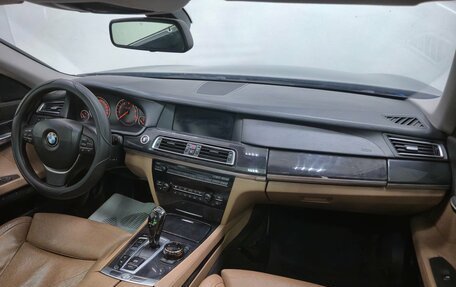 BMW 7 серия, 2008 год, 1 110 000 рублей, 16 фотография