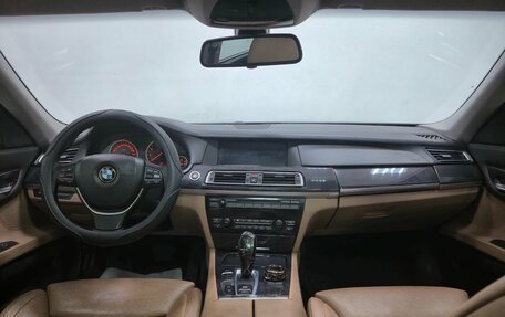 BMW 7 серия, 2008 год, 1 110 000 рублей, 14 фотография
