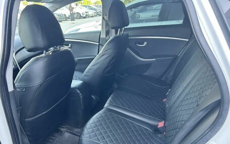 Hyundai i30 II рестайлинг, 2012 год, 855 000 рублей, 14 фотография