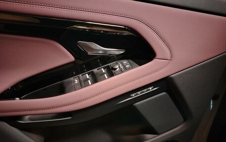 Land Rover Range Rover Evoque II, 2025 год, 6 100 000 рублей, 15 фотография