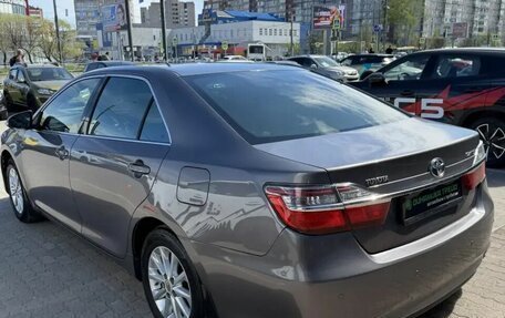Toyota Camry, 2015 год, 1 795 000 рублей, 8 фотография