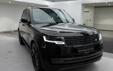 Land Rover Range Rover IV рестайлинг, 2026 год, 27 237 810 рублей, 2 фотография