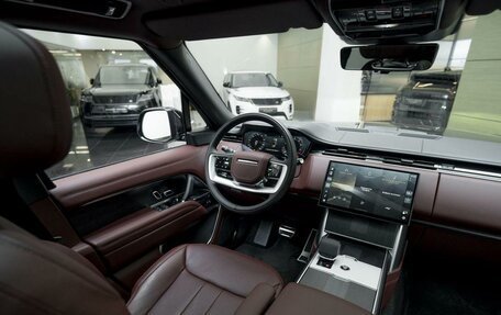 Land Rover Range Rover IV рестайлинг, 2026 год, 27 237 810 рублей, 15 фотография