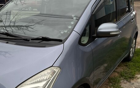 Toyota Ractis I, 2005 год, 400 000 рублей, 4 фотография