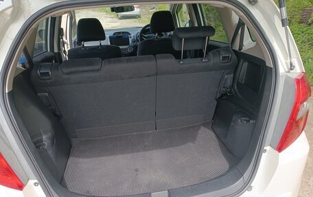 Honda Fit III, 2011 год, 900 000 рублей, 7 фотография