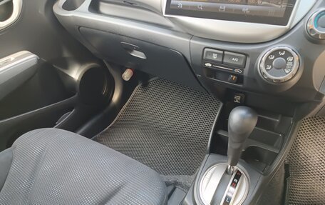 Honda Fit III, 2011 год, 900 000 рублей, 13 фотография