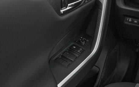 Toyota RAV4, 2025 год, 4 250 000 рублей, 13 фотография