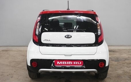 KIA Soul II рестайлинг, 2017 год, 1 713 000 рублей, 4 фотография