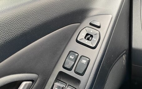 Hyundai ix35 I рестайлинг, 2012 год, 1 100 000 рублей, 21 фотография