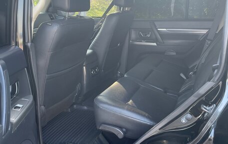 Mitsubishi Pajero IV, 2014 год, 2 600 000 рублей, 13 фотография