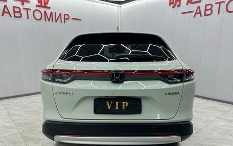 Honda Vezel, 2022 год, 2 031 000 рублей, 4 фотография