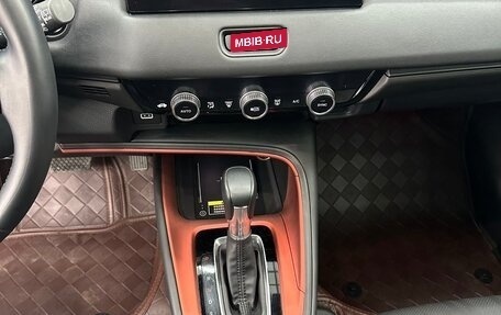 Honda Vezel, 2022 год, 2 031 000 рублей, 9 фотография