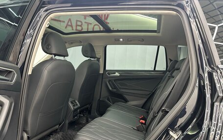 Volkswagen Tiguan II, 2022 год, 2 292 000 рублей, 11 фотография