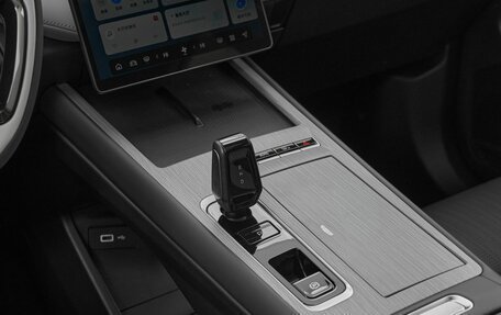 Geely Atlas, 2025 год, 3 150 000 рублей, 17 фотография