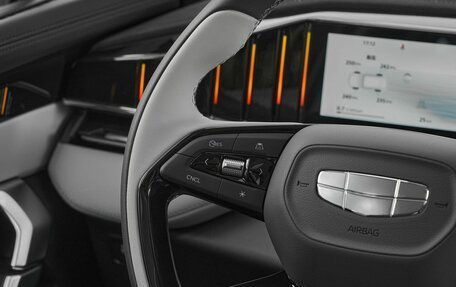 Geely Atlas, 2025 год, 3 150 000 рублей, 12 фотография