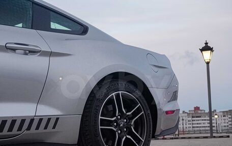 Ford Mustang VI рестайлинг, 2020 год, 2 700 000 рублей, 9 фотография