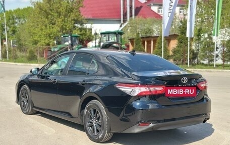 Toyota Camry, 2019 год, 2 500 000 рублей, 3 фотография