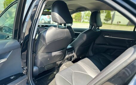 Toyota Camry, 2019 год, 2 500 000 рублей, 6 фотография