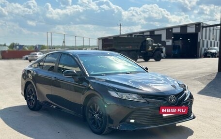 Toyota Camry, 2019 год, 2 500 000 рублей, 2 фотография