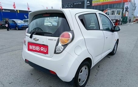 Chevrolet Spark III, 2012 год, 550 000 рублей, 7 фотография