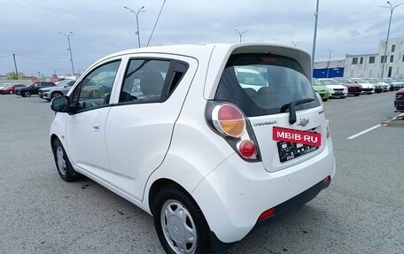 Chevrolet Spark III, 2012 год, 550 000 рублей, 5 фотография